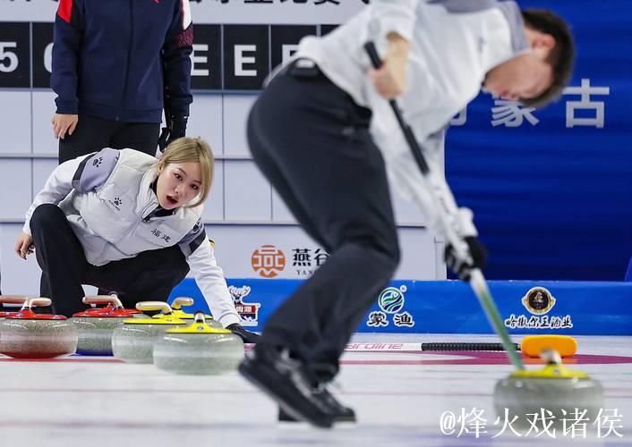 冬奥会冰壶资格赛:中国混双组合豪取六连胜 冬奥会冰壶资格赛:中国混双组合豪取六连胜